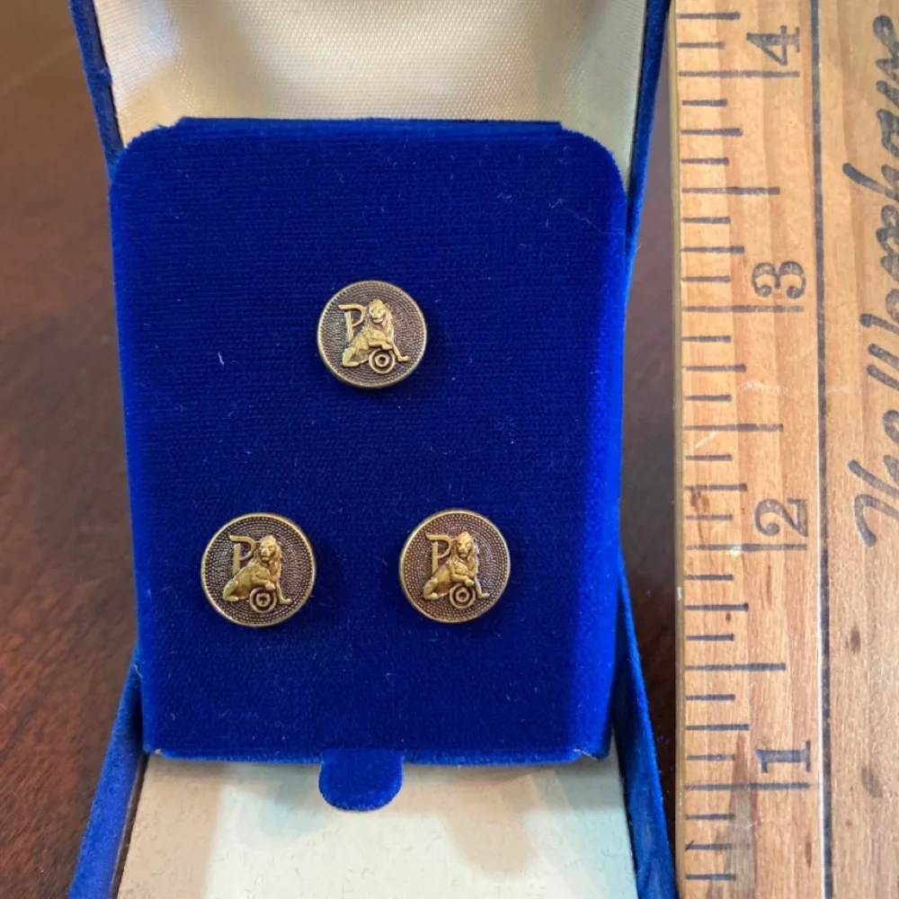 Vintage 1960’s Pachmayr Gun Works Gold Plated Cufflinks and Tie Clip